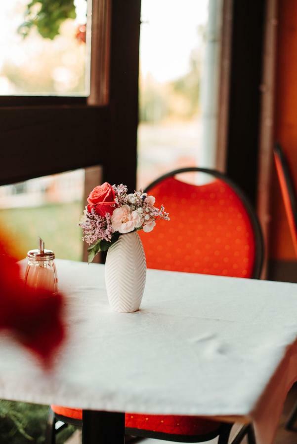 Hotel Pajurio Vieskelis Klaipėda Dış mekan fotoğraf